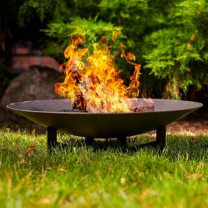 Feuerschale auf Terrasse